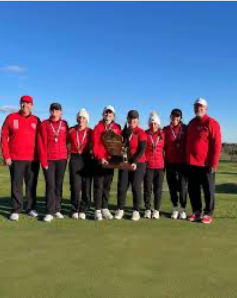 Pictured above from left to right: Coach Jon Canavan, Hannah Strachota (‘25), Ava Roesch (‘26), Zoe Gryniewicz (‘27), Rachel Morris (‘25), Addison Roesch (‘28), Julia Krueger (‘28), Coach Dave Himm